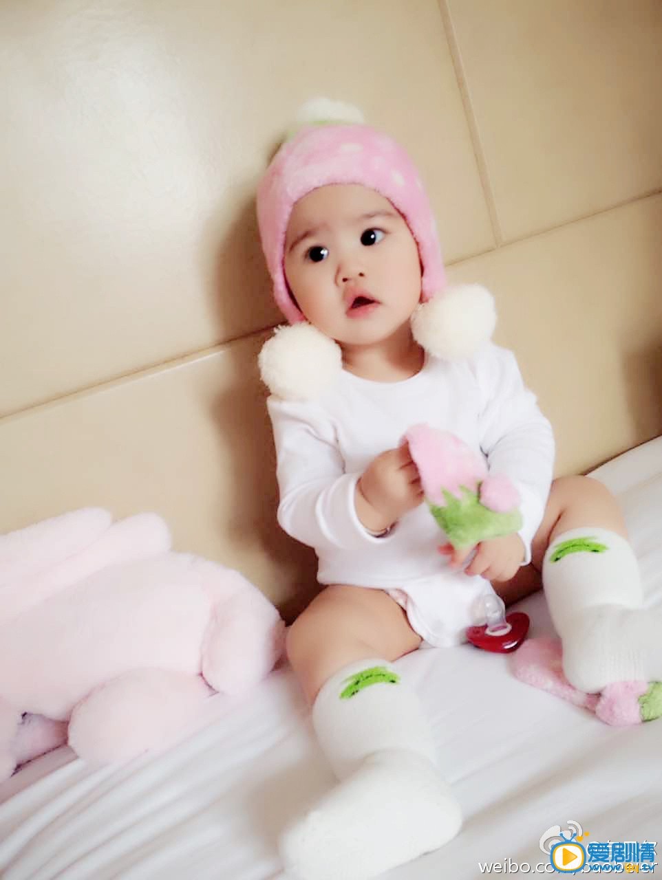 包贝尔包贝尔女儿照
 包贝尔高清写真_包贝尔高清剧照