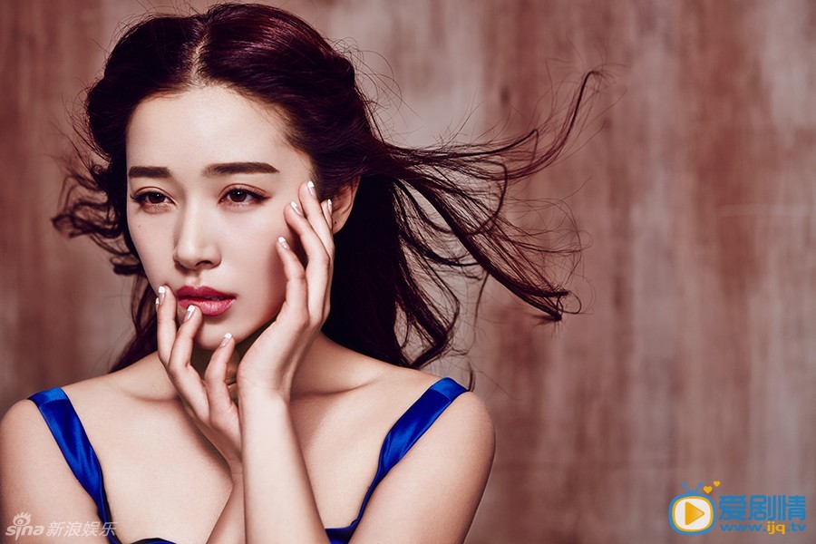 阚清子深V写真
 阚清子高清写真_阚清子高清剧照