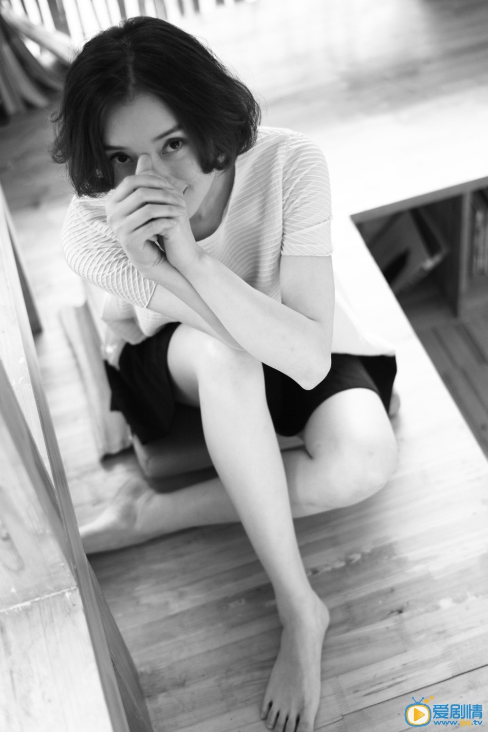吴越黑白写真
 吴越高清写真_吴越高清剧照
