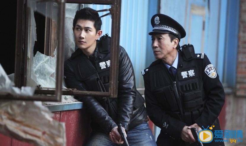 何明翰剧照
 何明翰高清写真_何明翰高清剧照