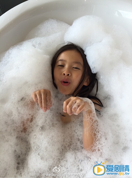 刘涛老公照片女儿照片
 刘涛高清写真_刘涛高清剧照