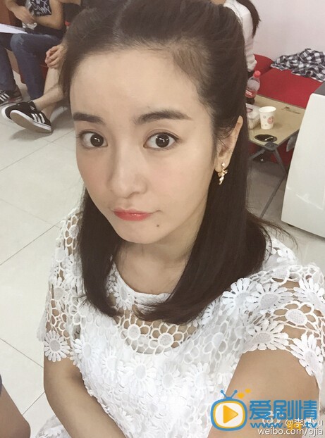 李晟素颜照
 李晟高清写真_李晟高清剧照
