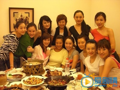 周一围师生同窗
 周一围高清写真_周一围高清剧照