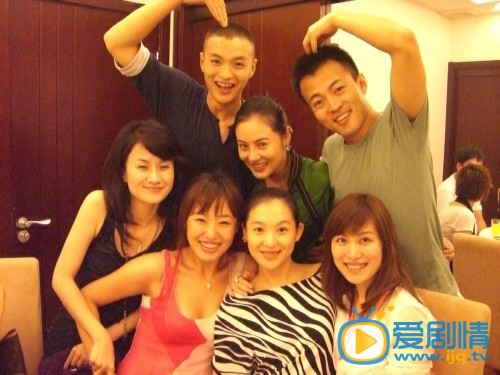 周一围师生同窗
 周一围高清写真_周一围高清剧照