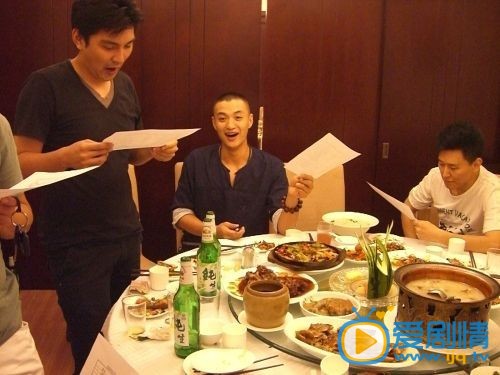 周一围师生同窗
 周一围高清写真_周一围高清剧照