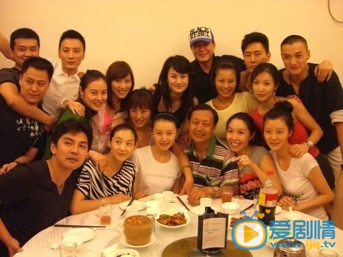 周一围师生同窗
 周一围高清写真_周一围高清剧照