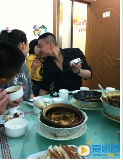 周一围师生同窗
 周一围高清写真_周一围高清剧照