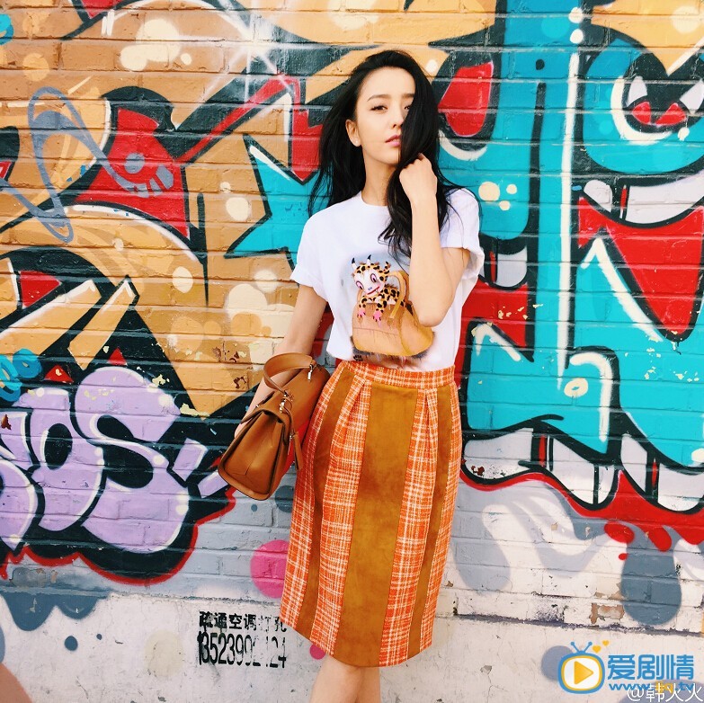 佟丽娅多彩写真
 佟丽娅高清写真_佟丽娅高清剧照