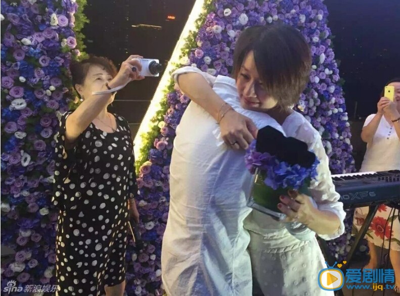 马伊琍庆生现场求婚照
 马伊琍高清写真_马伊琍高清剧照