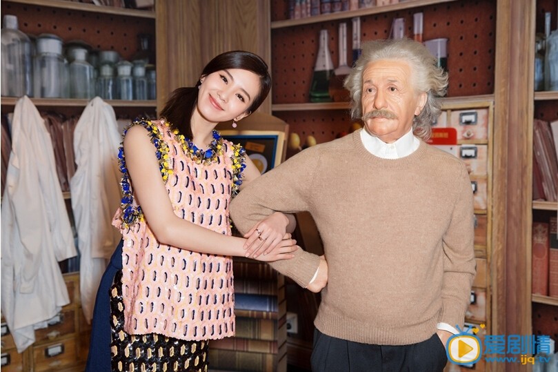 刘诗诗蜡像馆照片
 刘诗诗高清写真_刘诗诗高清剧照
