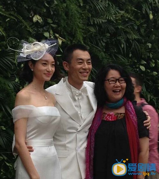 朱亚文沈佳妮结婚照
 朱亚文高清写真_朱亚文高清剧照