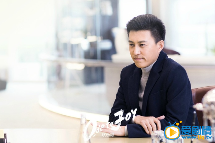 靳东《欢乐颂》剧照
 靳东高清写真_靳东高清剧照
