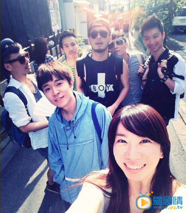 吴青峰生活照
 吴青峰高清写真_吴青峰高清剧照