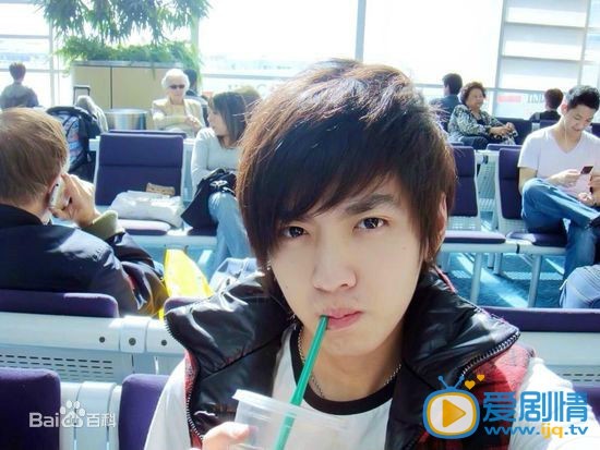 吴亦凡少年照
 吴亦凡高清写真_吴亦凡高清剧照