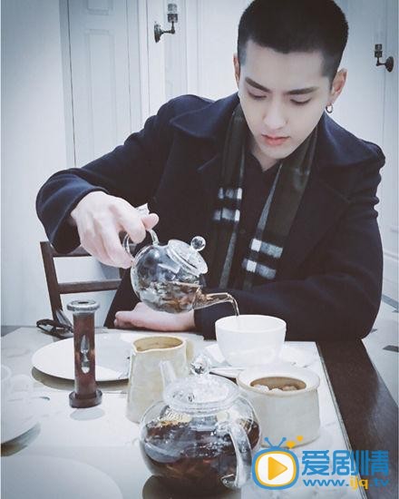 吴亦凡活动照
 吴亦凡高清写真_吴亦凡高清剧照