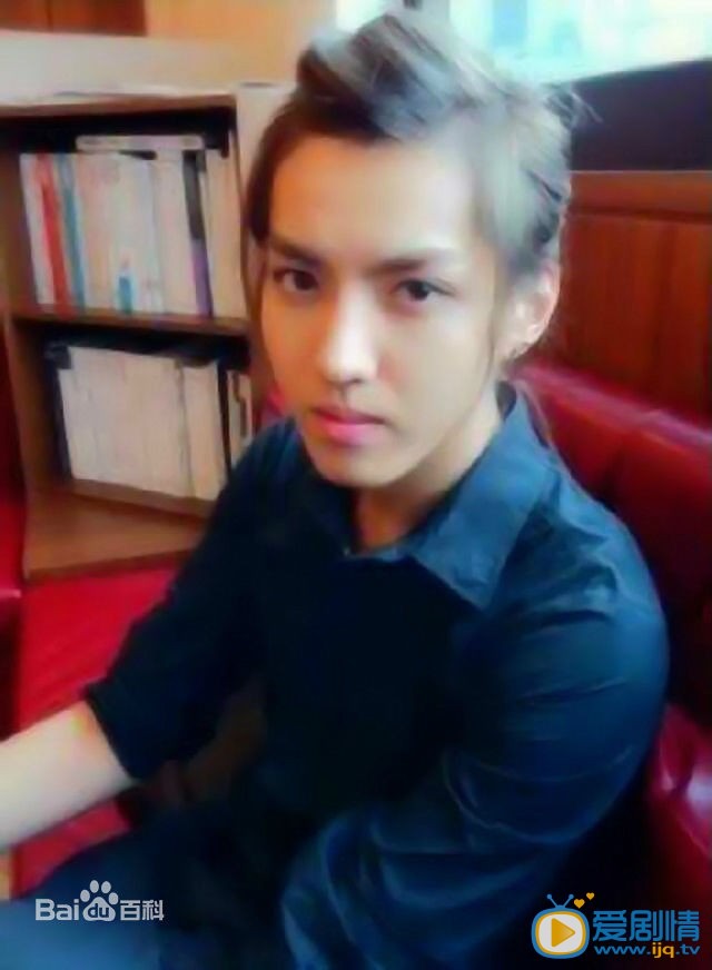 吴亦凡少年照
 吴亦凡高清写真_吴亦凡高清剧照