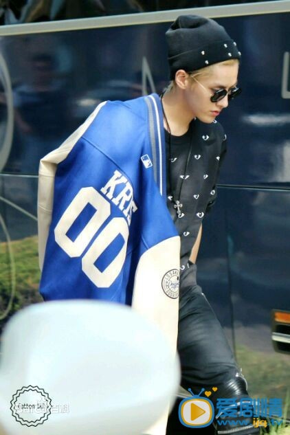 吴亦凡机场抓拍
 吴亦凡高清写真_吴亦凡高清剧照