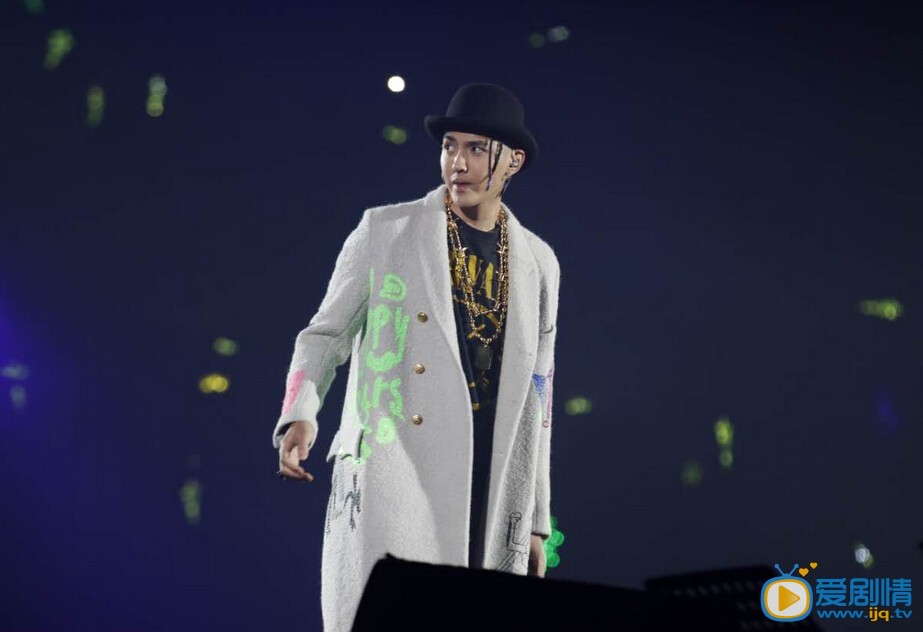 吴亦凡演唱会
 吴亦凡高清写真_吴亦凡高清剧照