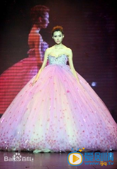 李斯羽活动照
 李斯羽高清写真_李斯羽高清剧照