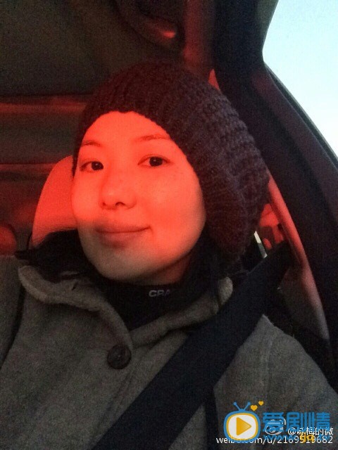 咏梅生活照
 咏梅高清写真_咏梅高清剧照