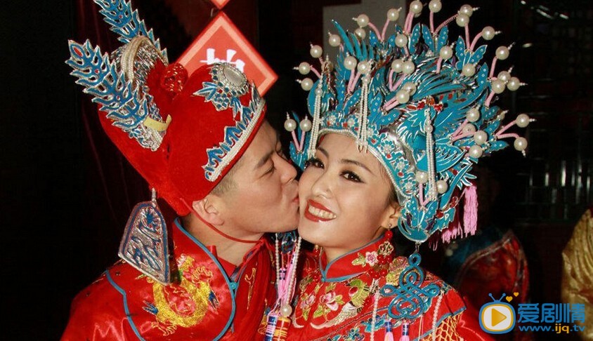 王小虎结婚照
 王小虎高清写真_王小虎高清剧照