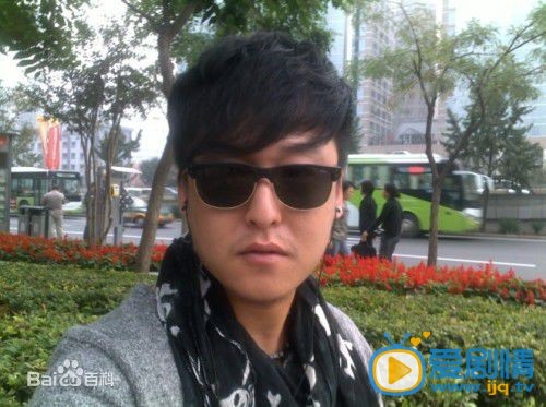 李世鹏生活照
 李世鹏高清写真_李世鹏高清剧照