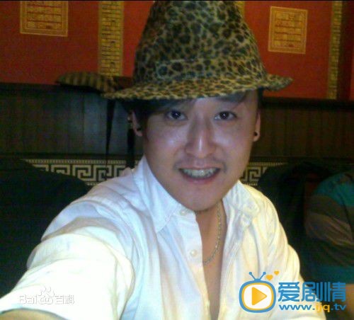 李世鹏生活照
 李世鹏高清写真_李世鹏高清剧照