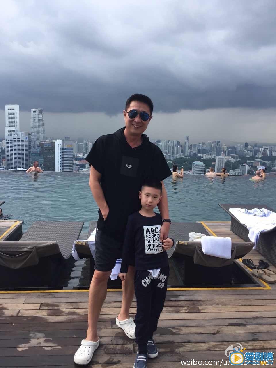 林永健家庭照
 林永健高清写真_林永健高清剧照
