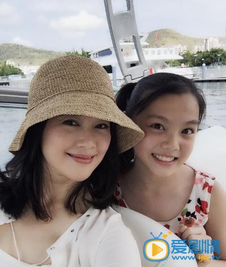 左小青素颜照
 左小青高清写真_左小青高清剧照