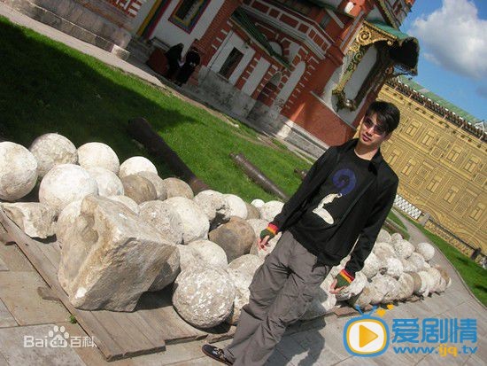 刘恩旭生活照
 刘恩旭高清写真_刘恩旭高清剧照