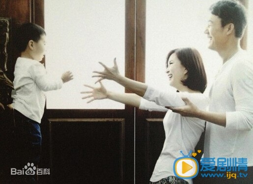 朴成雄结婚照
 朴成雄高清写真_朴成雄高清剧照