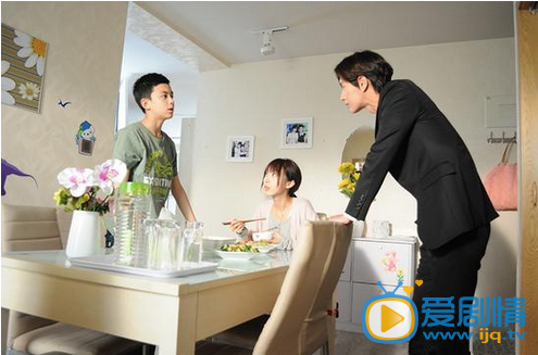 朴海镇远得要命的爱情剧照
 朴海镇高清写真_朴海镇高清剧照