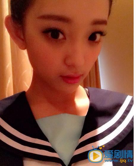 罗泽丽自拍照
 罗泽丽高清写真_罗泽丽高清剧照