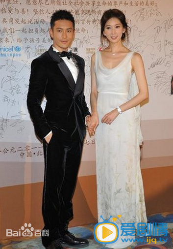 黄晓明和女艺人合照
 黄晓明高清写真_黄晓明高清剧照