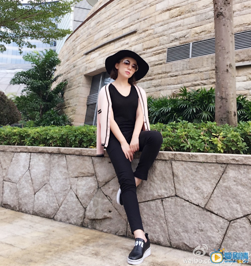 王紫伊生活照
 王紫伊高清写真_王紫伊高清剧照