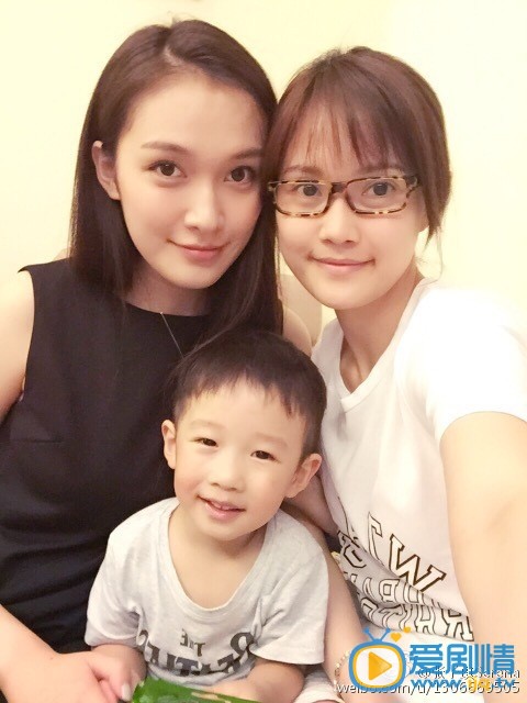 张子琪生活照
 张子琪高清写真_张子琪高清剧照