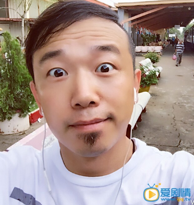 潘斌龙生活照
 潘斌龙高清写真_潘斌龙高清剧照