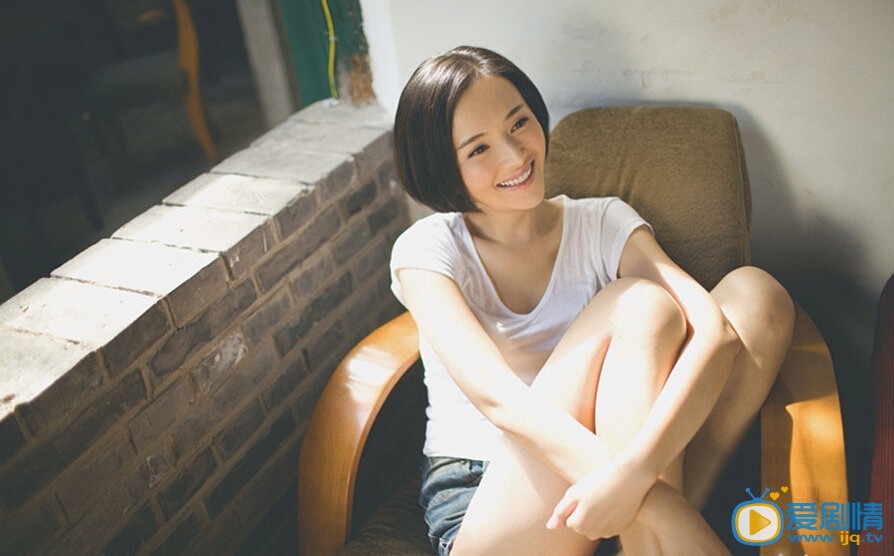 李依玲清纯写真
 李依玲高清写真_李依玲高清剧照