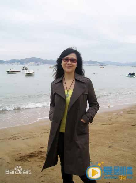 李小辉写真
 李小辉高清写真_李小辉高清剧照