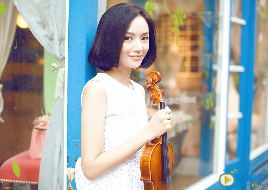 李依玲文艺写真
 李依玲高清写真_李依玲高清剧照