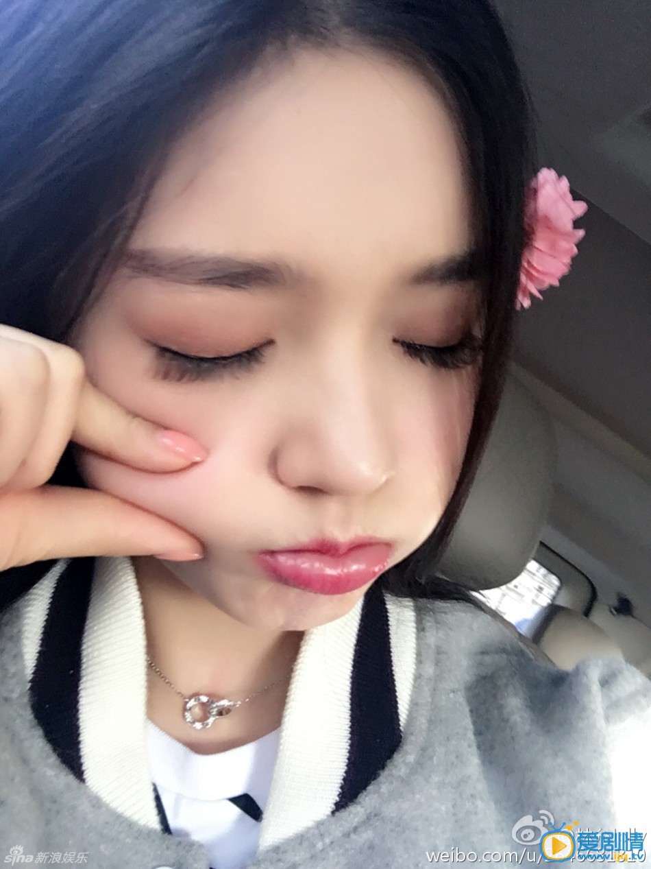 冯绍峰现女友林允儿
 冯绍峰高清写真_冯绍峰高清剧照
