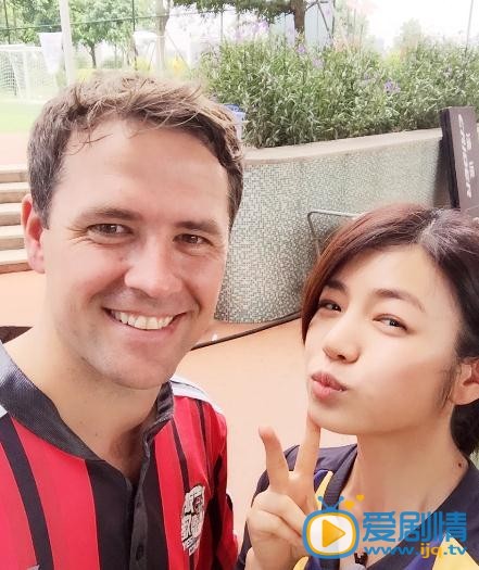 陈妍希嘟嘴卖萌照
 陈妍希高清写真_陈妍希高清剧照