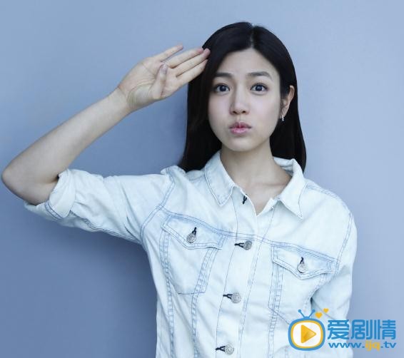 陈妍希嘟嘴卖萌照
 陈妍希高清写真_陈妍希高清剧照
