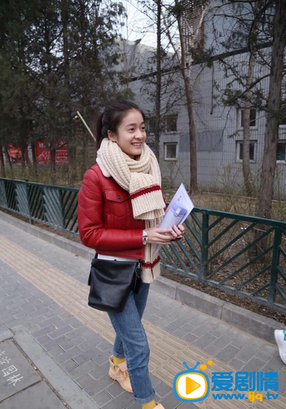 张雪迎生活照
 张雪迎高清写真_张雪迎高清剧照