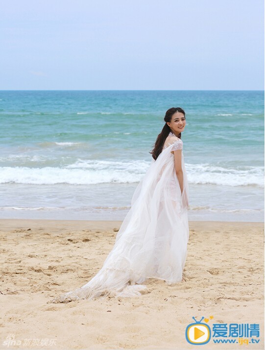 徐璐海边婚纱写真
 徐璐高清写真_徐璐高清剧照