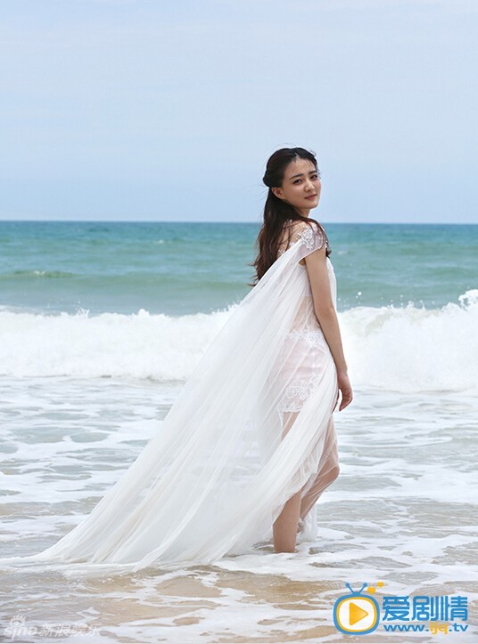 徐璐海边婚纱写真
 徐璐高清写真_徐璐高清剧照