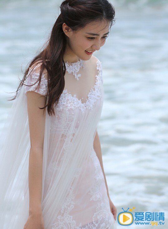 徐璐海边婚纱写真
 徐璐高清写真_徐璐高清剧照
