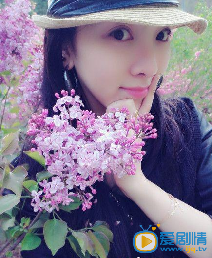 李思思生活照
 李思思高清写真_李思思高清剧照