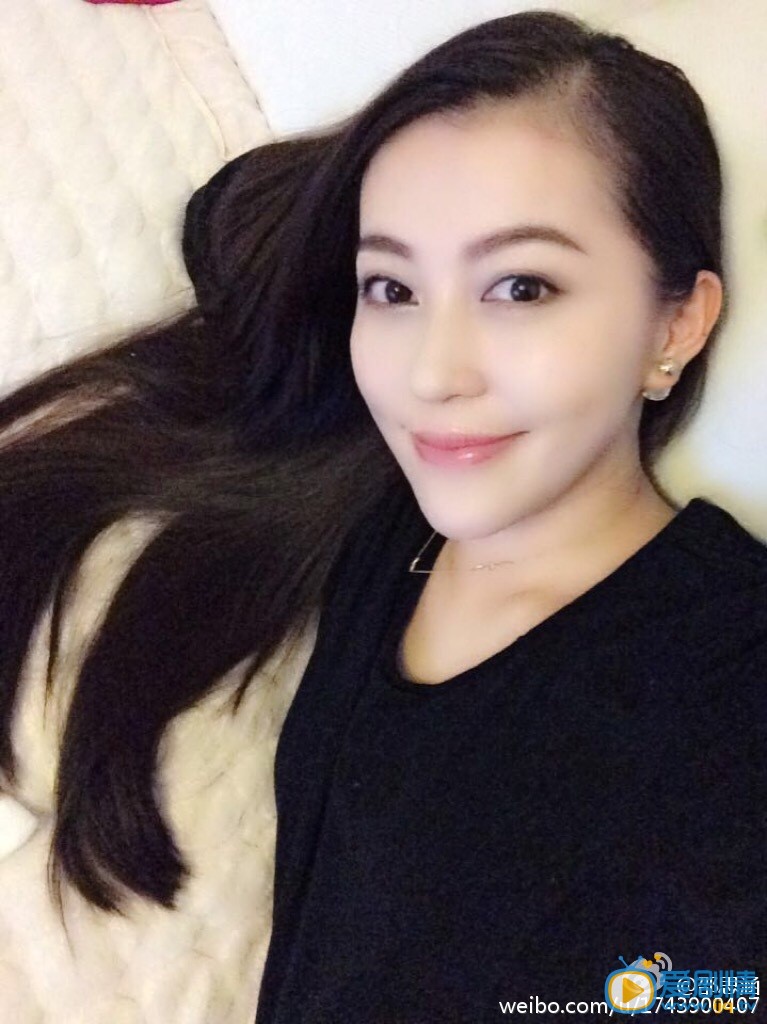 邵思涵生活照
 邵思涵高清写真_邵思涵高清剧照