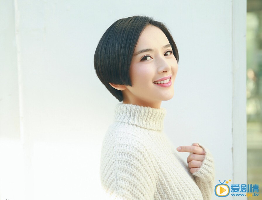 李依玲冬日温情写真
 李依玲高清写真_李依玲高清剧照